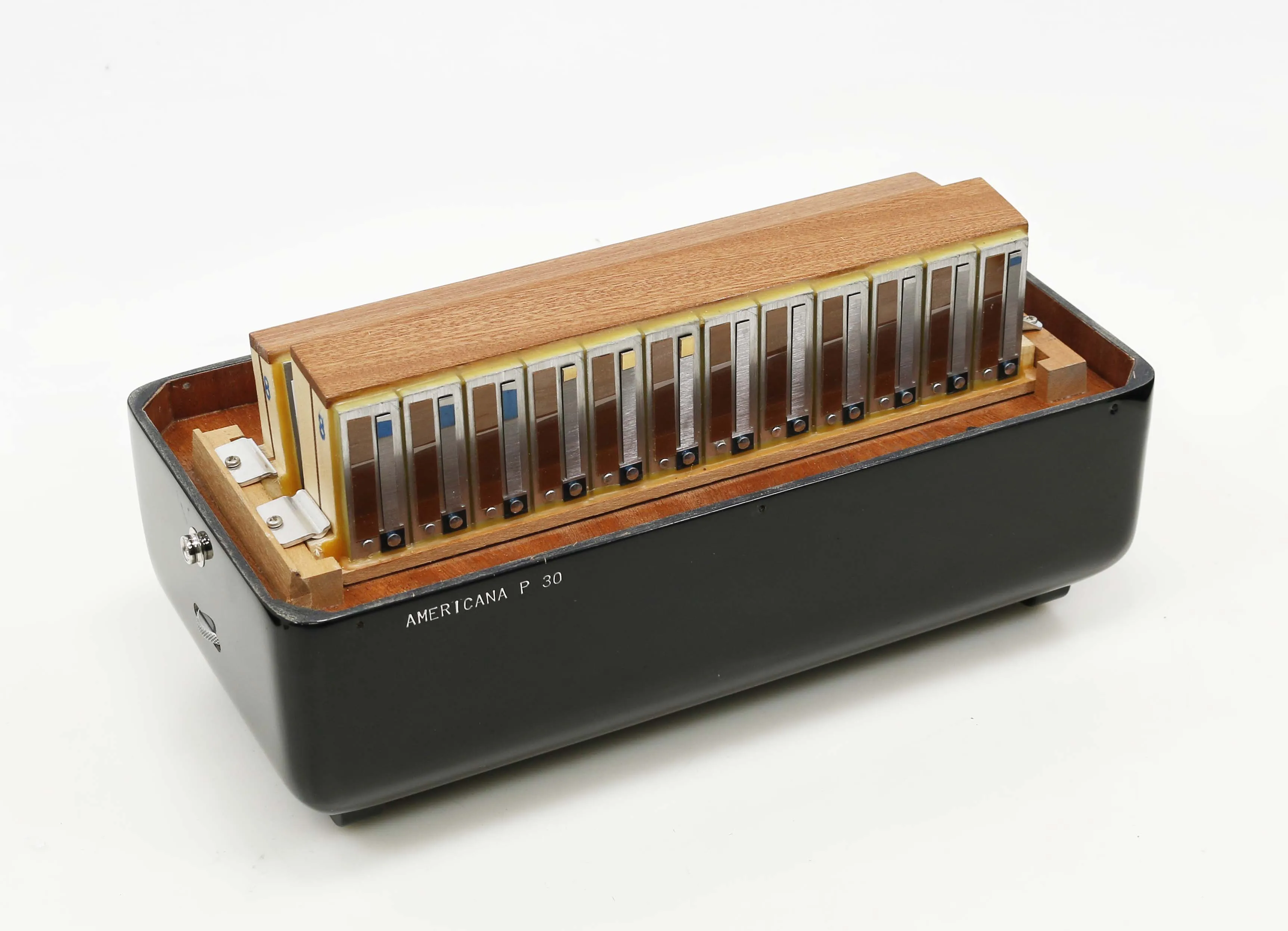 Americana P 30 w/ Harmonik AC 501-HQ (30/72 MM)