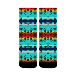 Between the Mountains Crew Socks