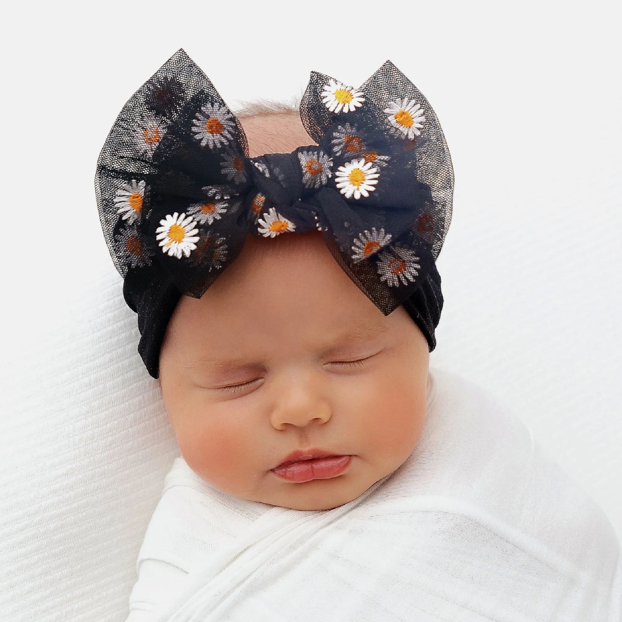 Daisy Flower  Headband - Black