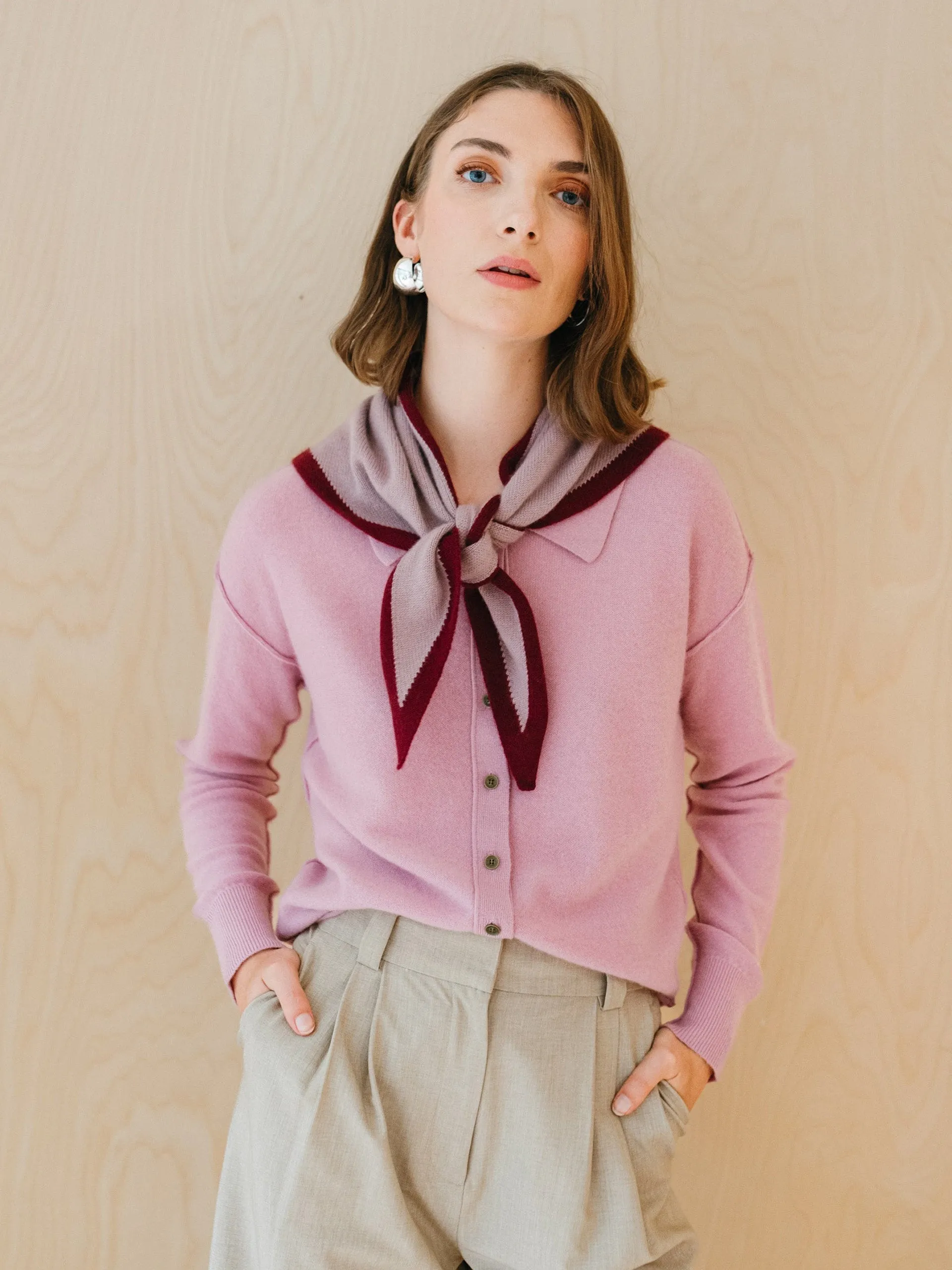 Merino triangle scarf in lilac and burgundy
